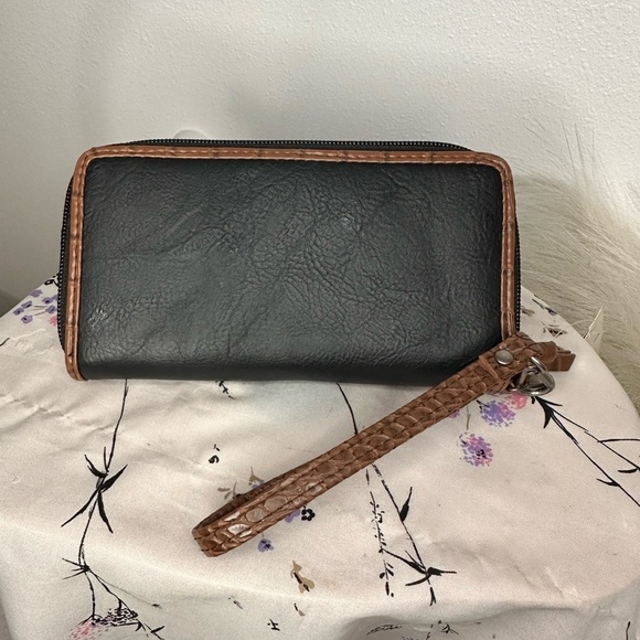 Bueno Wristlet Vtg  NWT Deadstock - Picture 4 of 7